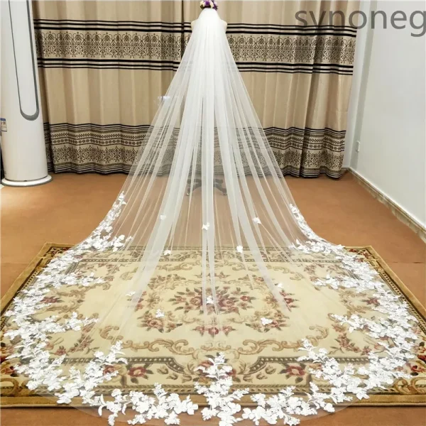 One Layer Cathedral Wedding Veil 3m/4m/5m White Lace Edge Bridal Veil with Comb Ivory Appliqued