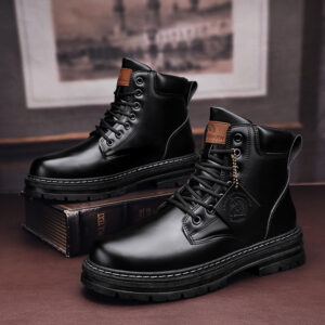 Dr. Martens Unisex-Adult Bonny Retro Style Boot